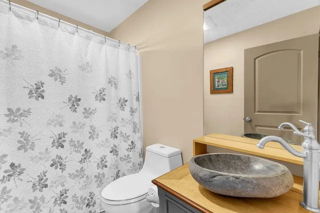 $425,000 | 74554 Stage Line Drive, Thousand Palms, CA 92276