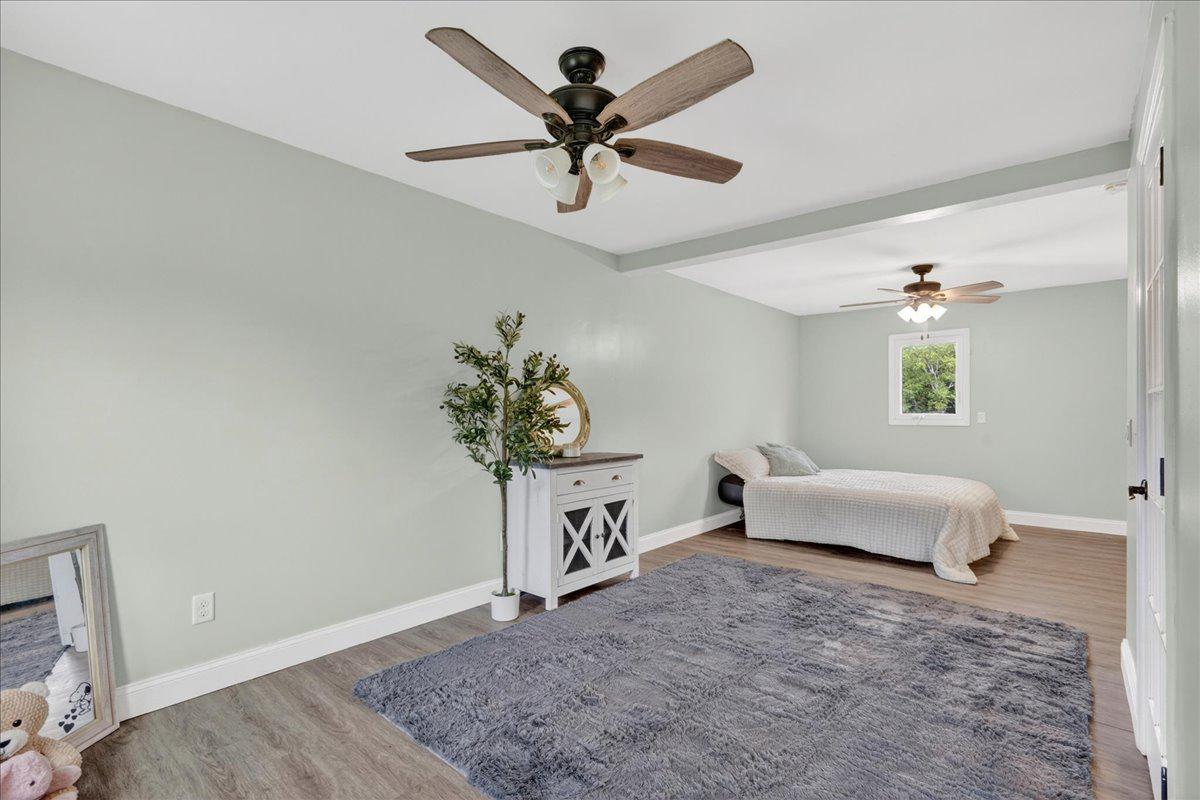1865 Wilderness Road Lancaster, PA 17603 - Photo 11 of 39 Main Floor _ Primary Bedroom