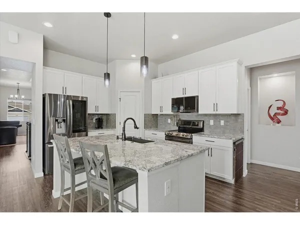 $825,000 | 5487 Chantry Drive, Windsor, CO 80550