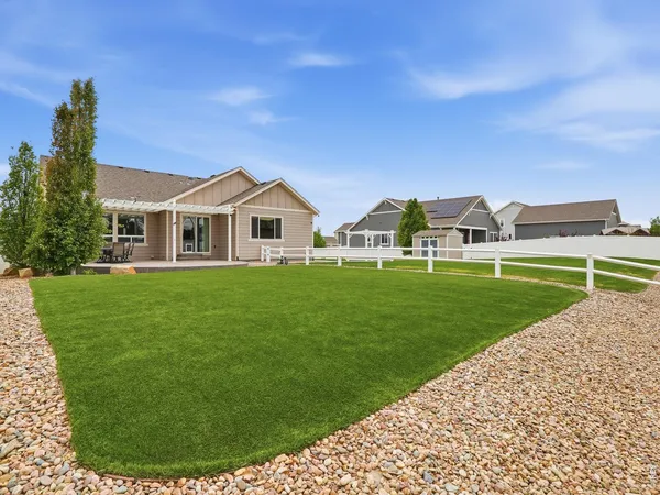 $825,000 | 5487 Chantry Drive, Windsor, CO 80550