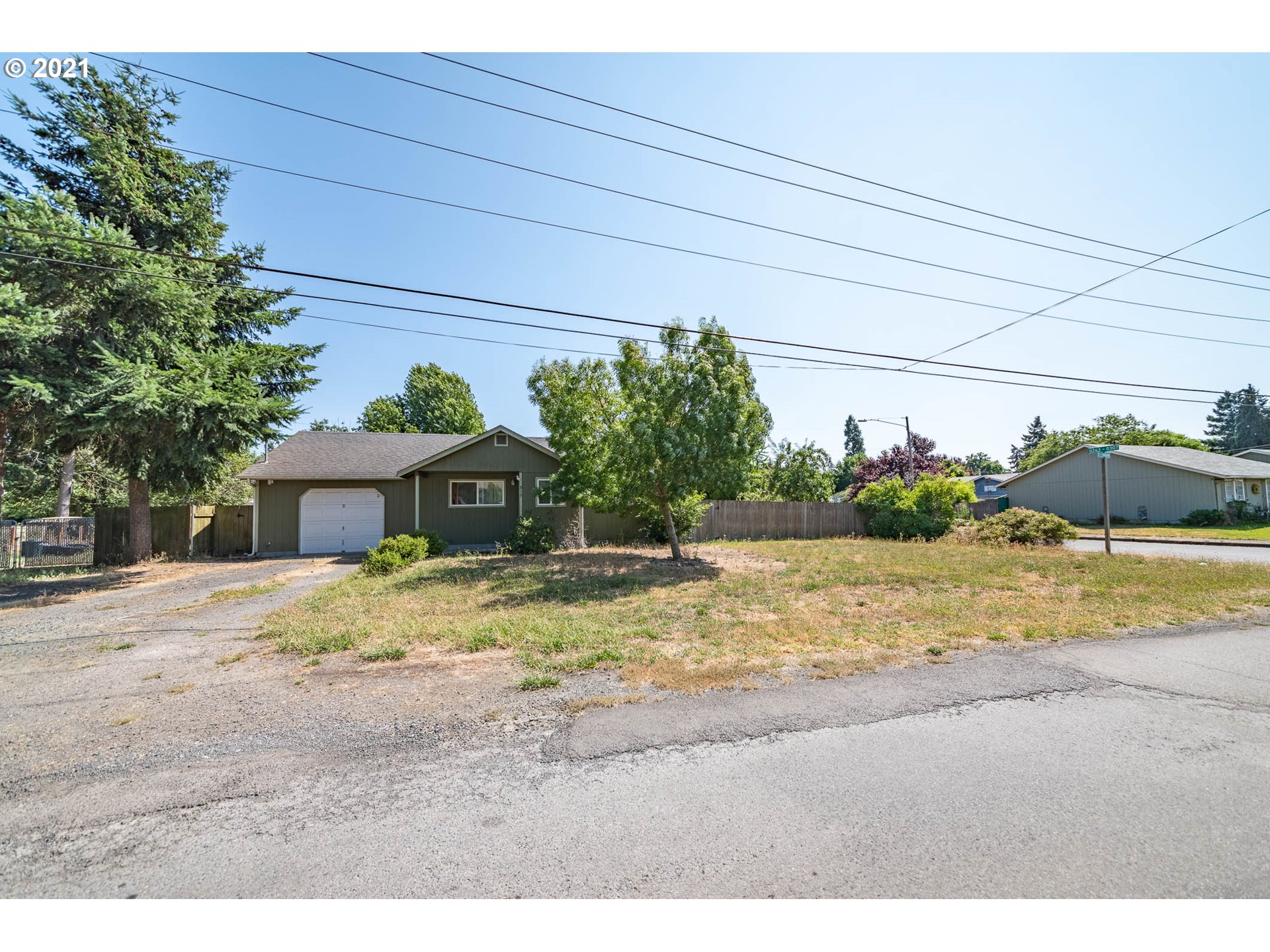 315 T Street Springfield, OR 97477 - Photo 12 of 13