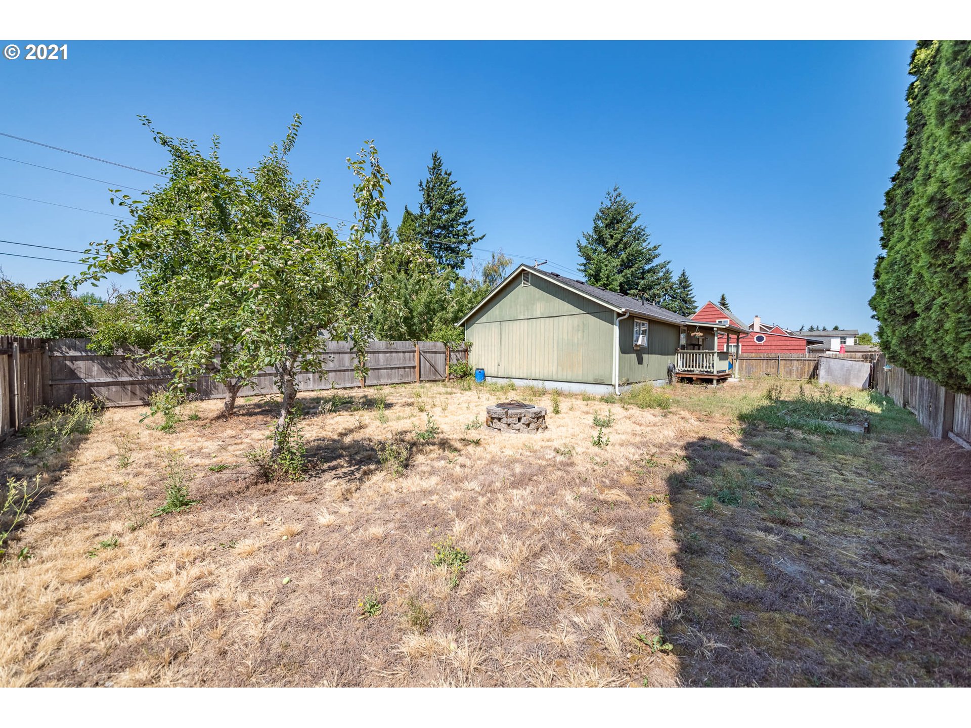 315 T Street Springfield, OR 97477 - Photo 7 of 13