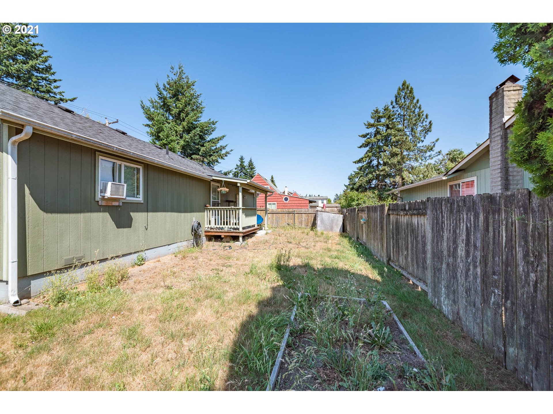 315 T Street Springfield, OR 97477 - Photo 8 of 13