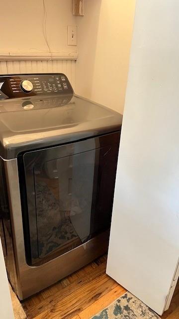 202 Veazey Street Union Point, GA 30669 - Photo 15 of 57 a utility room with washer and dryer