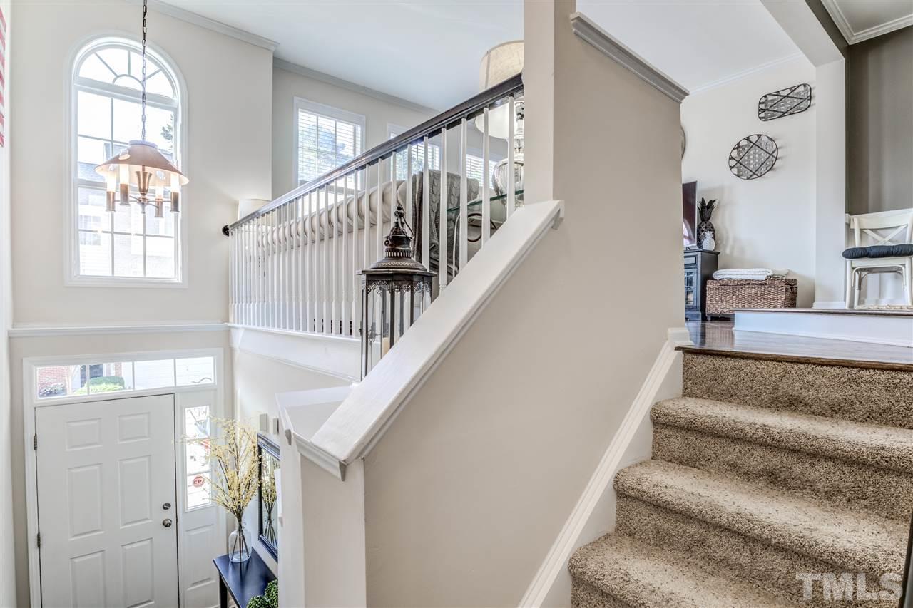 7205 Doverton Court Raleigh, NC 27615 - Photo 5 of 30