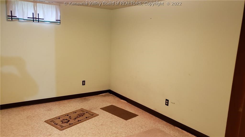 9002 Spencer Road Le Roy, WV 25252 - Photo 25 of 29 Gallery Image 25