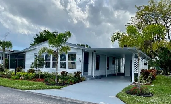 $2,200 | 927 Sun Acres Lane, Boynton Beach, FL 33436