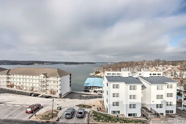 $249,900 | 1101 Passover Road, Unit R2, Osage Beach, MO 65065