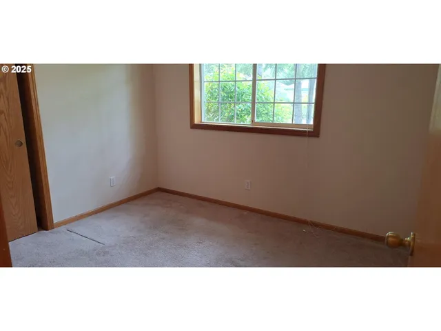 $420,000 | 3890 Spruce Street, Florence, OR 97439