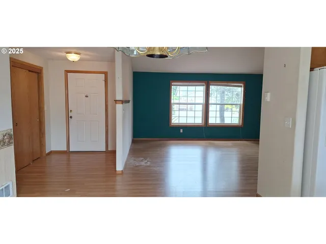 $420,000 | 3890 Spruce Street, Florence, OR 97439