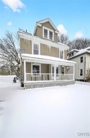 $2,300 | 330 West Ostrander Avenue, Syracuse, NY 13205