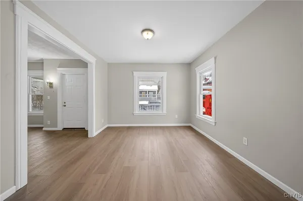 $2,300 | 330 West Ostrander Avenue, Syracuse, NY 13205