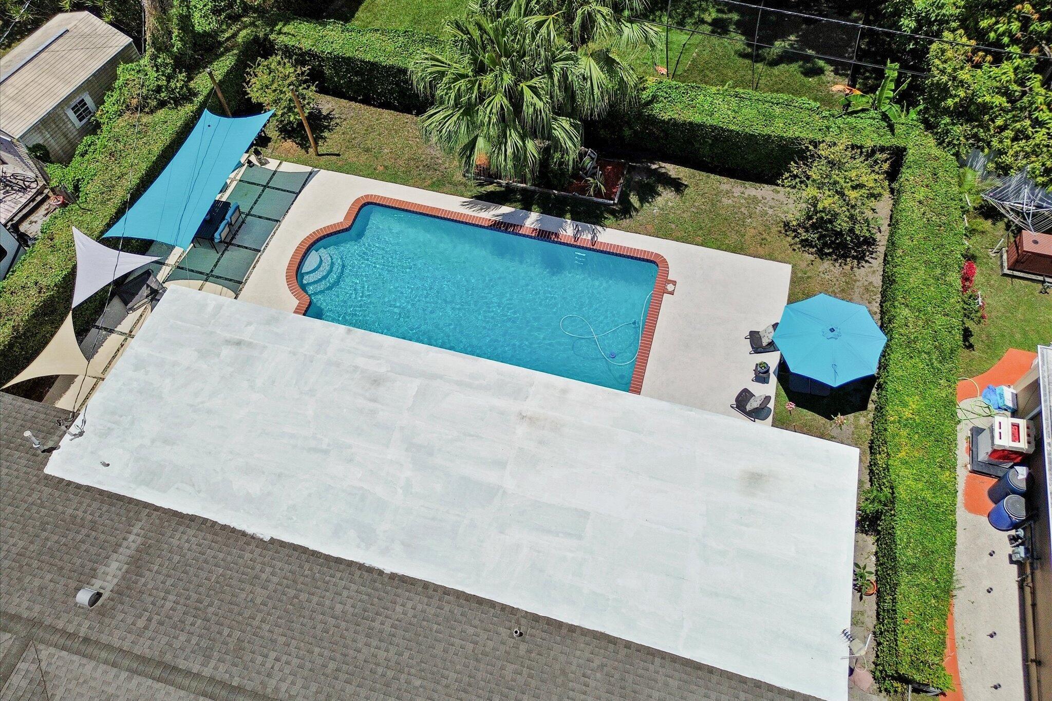 8341 Southwest 14th Street Miami, FL 33144 - Photo 32 of 41 31-05-dji_0740