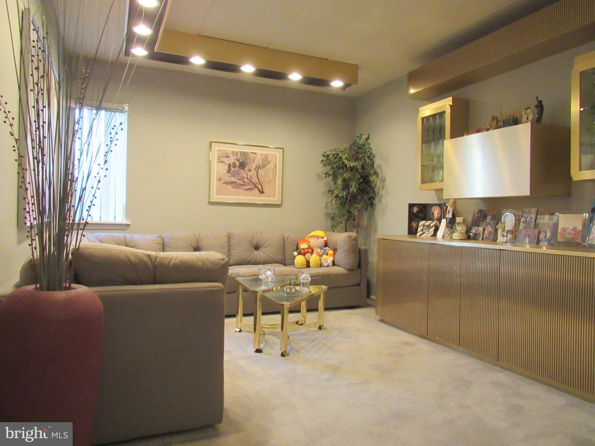 2131 Welsh Road, Unit 117 Philadelphia, PA 19115 - Photo 5 of 69 Gallery Image 5