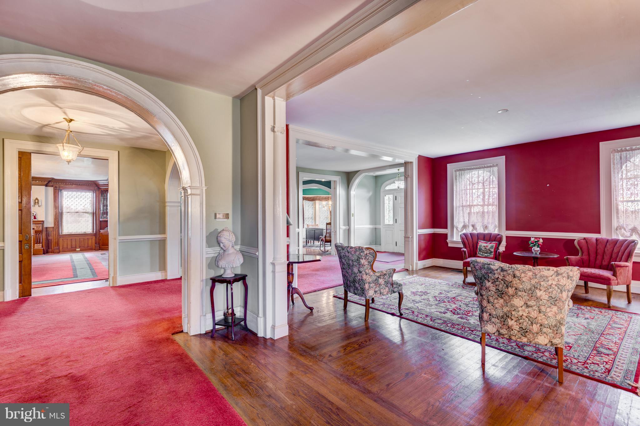 6000 Middleburg Road Keymar, MD 21757 - Photo 12 of 59 Massive arches & entranceways throughout