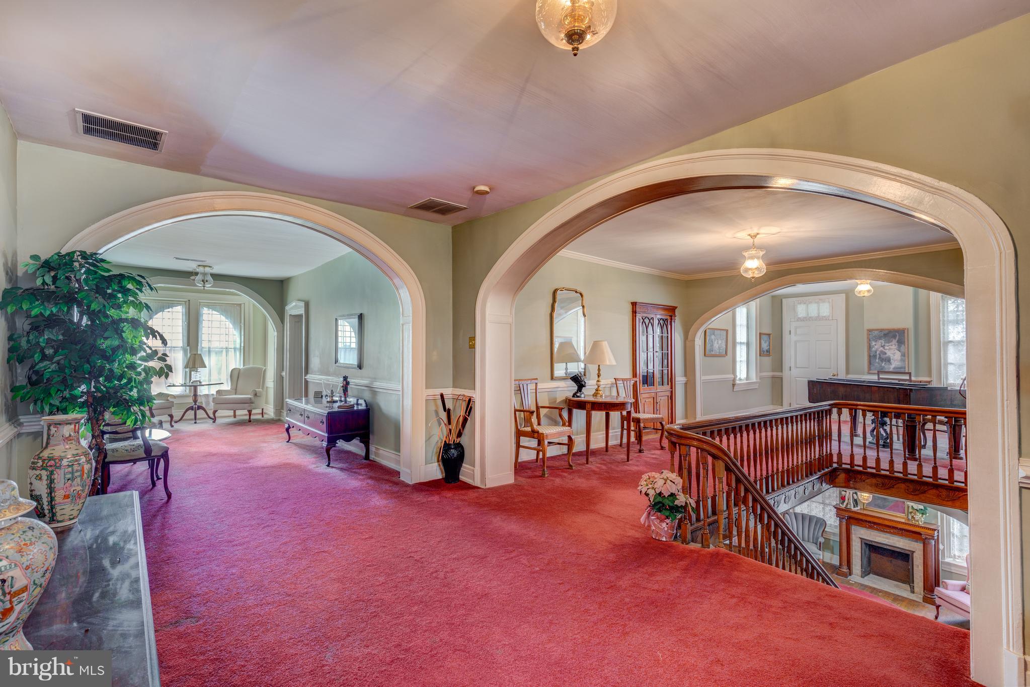 6000 Middleburg Road Keymar, MD 21757 - Photo 19 of 59 Expansive upstairs foyer & hall