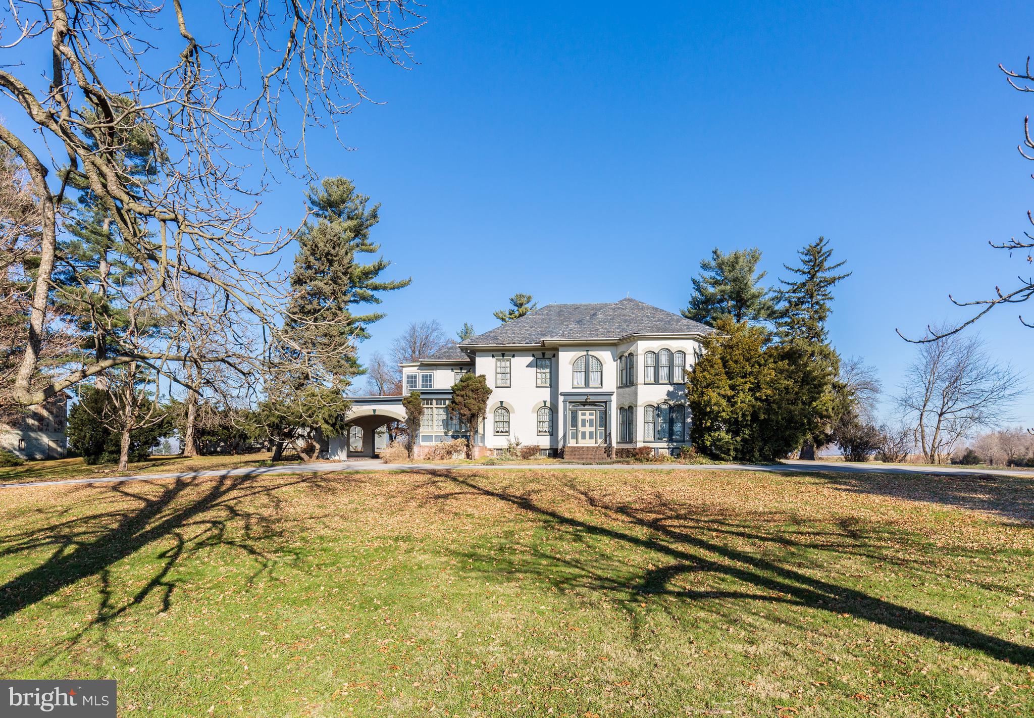 6000 Middleburg Road Keymar, MD 21757 - Photo 41 of 59 Sweeping front yard with circular driveway