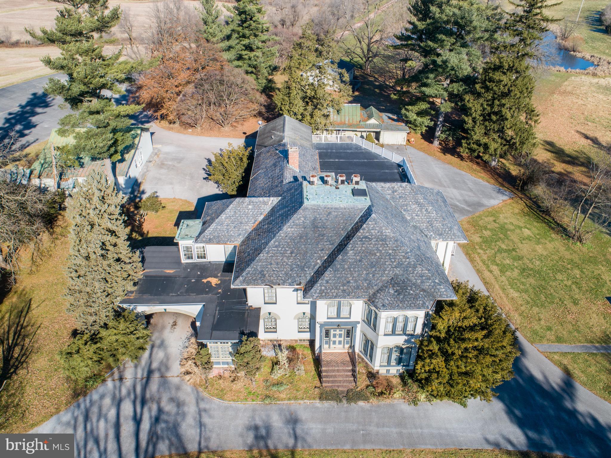 6000 Middleburg Road Keymar, MD 21757 - Photo 52 of 59 Aerial shot of front of manor