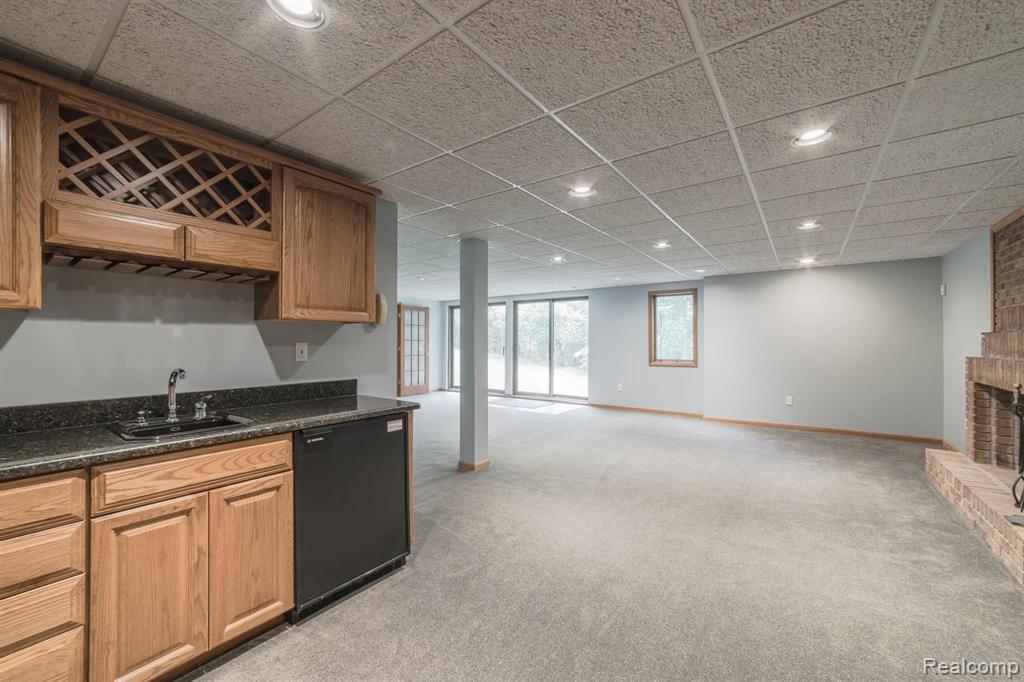 5690 Lost Lane Rochester, MI 48306 - Photo 51 of 99