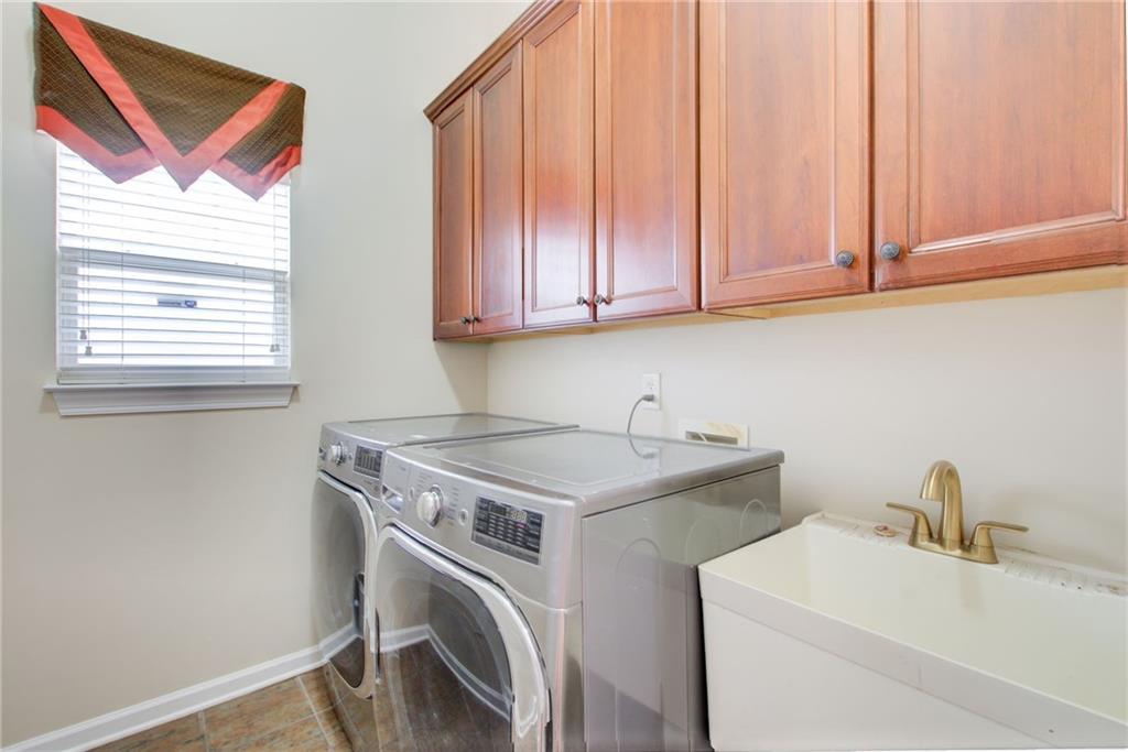 529 Olympic Way Acworth, GA 30102 - Photo 10 of 38