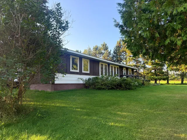 $275,000 | 18863 Highway 65, Goodland, MN 55742