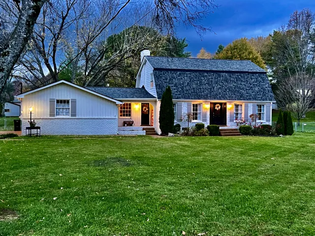 $1,095,000 | 2215 Creekside Lane, Franklin, TN 37064