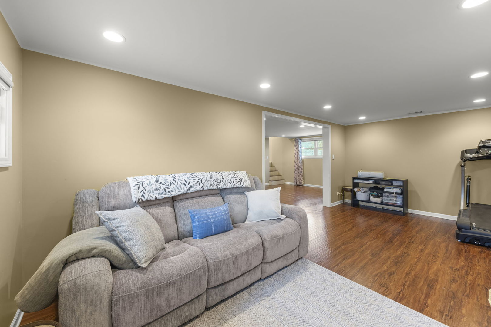 14778 Massasoit Avenue Oak Forest, IL 60452 - Photo 12 of 24 a living room with furniture and a wooden floor