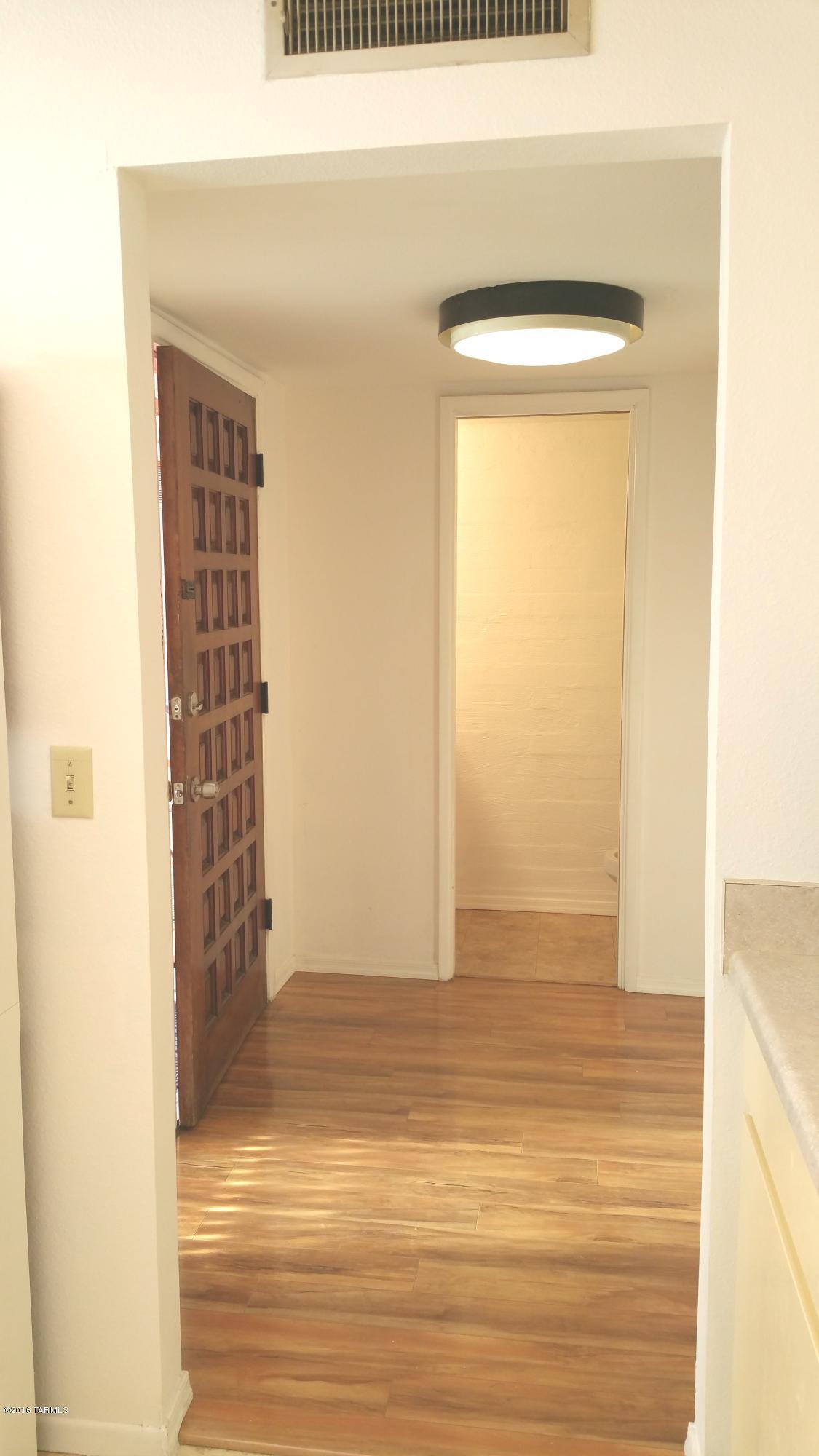 1335 East Fort Lowell Road, Unit C Tucson, AZ 85719 - Photo 11 of 27