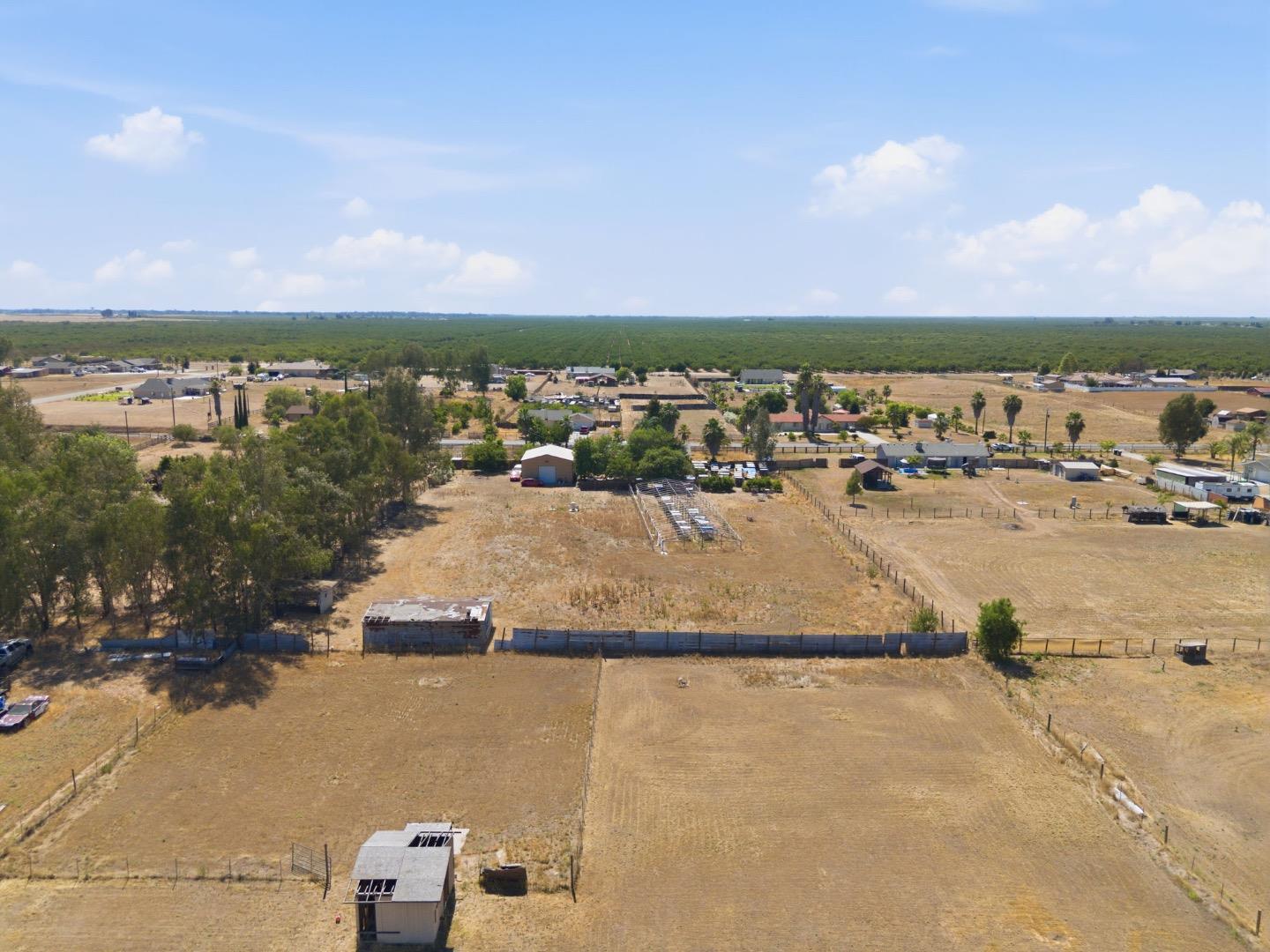 20105 Olympia Road Madera, CA 93638 - Photo 28 of 32