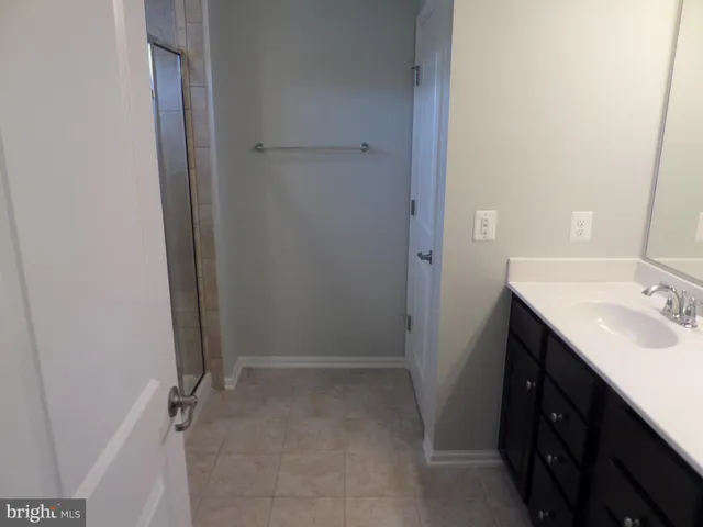 $3,200 | 43359 Polenta Terrace, Chantilly, VA 20152