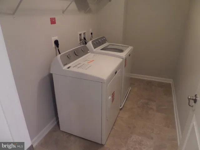 $3,200 | 43359 Polenta Terrace, Chantilly, VA 20152