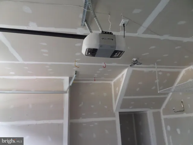 $3,200 | 43359 Polenta Terrace, Chantilly, VA 20152