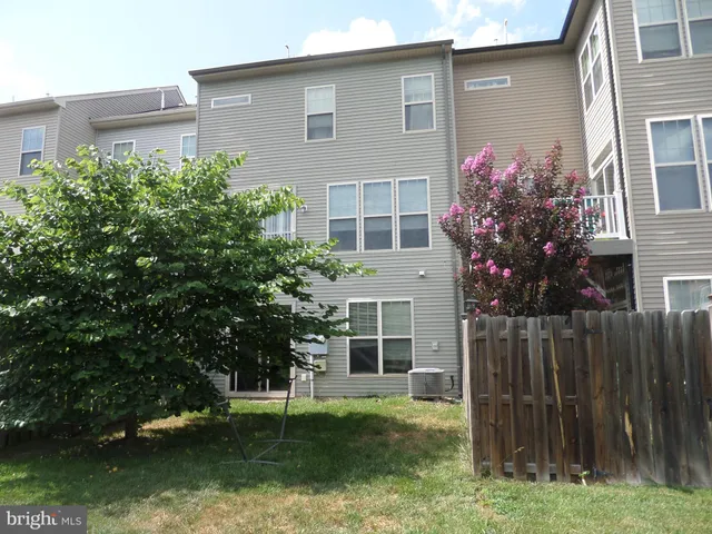$3,200 | 43359 Polenta Terrace, Chantilly, VA 20152