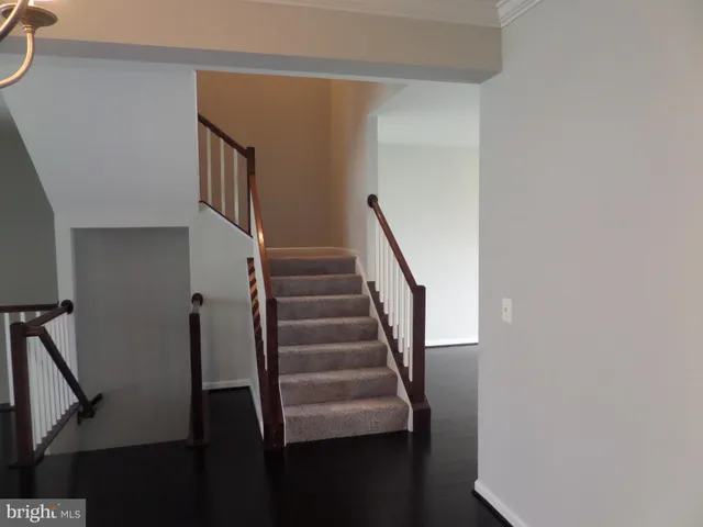 $3,200 | 43359 Polenta Terrace, Chantilly, VA 20152