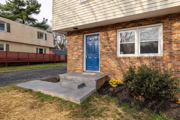 $364,500 | 349 Summit Street, Harrisonburg, VA 22802