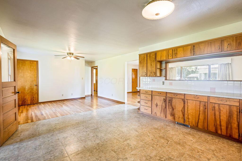 13590 Sycamore Road Mount Vernon, OH 43050 - Photo 4 of 23