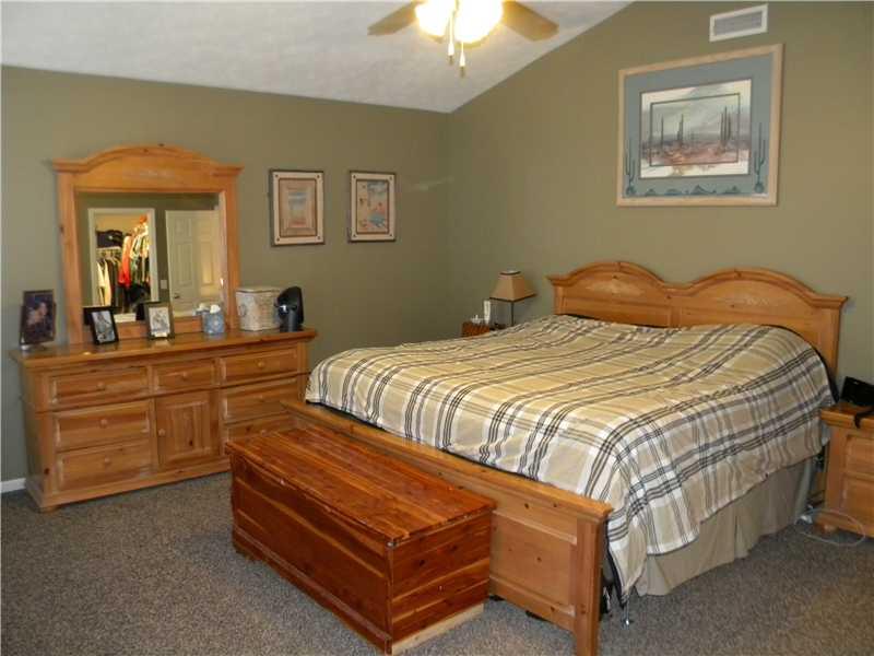 550 Paddock Road Greenwood, IN 46142 - Photo 6 of 18 Gallery Image 6