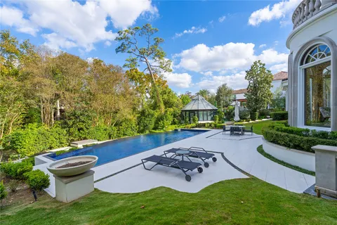 $4,025,000 | 26 Crestwood Drive, Houston, TX 77007