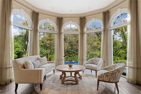 $4,025,000 | 26 Crestwood Drive, Houston, TX 77007