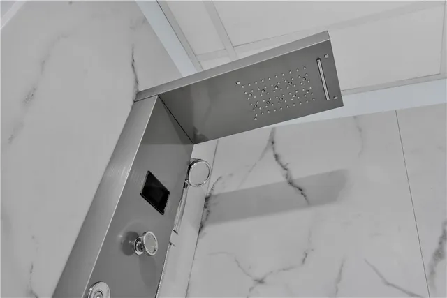 $2,600 | 135 Illinois Street, Unit 2, Central Falls, RI 02863