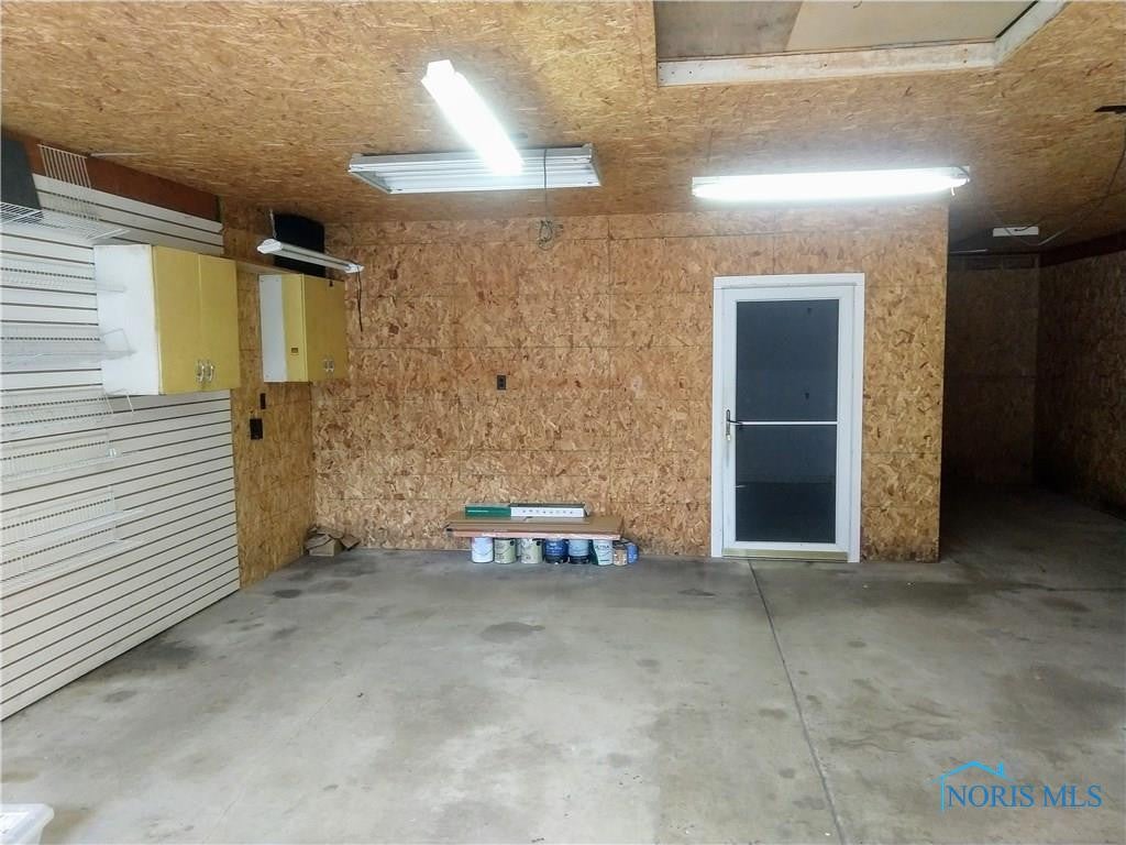 3845 Weckerly Road Monclova, OH 43542 - Photo 19 of 27 Gallery Image 19