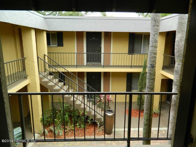 355 Monument Road, Unit 17E2 Jacksonville, FL 32225 - Photo 3 of 15 Courtyard