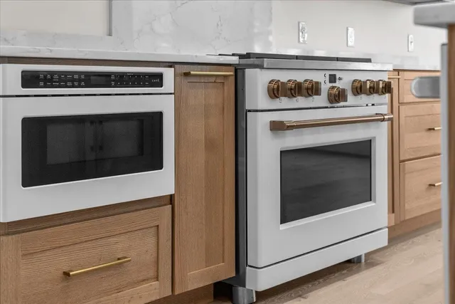 $2,395,000 | 24 Rivers Edge Lane, Unit 2, Stowe, VT 05672