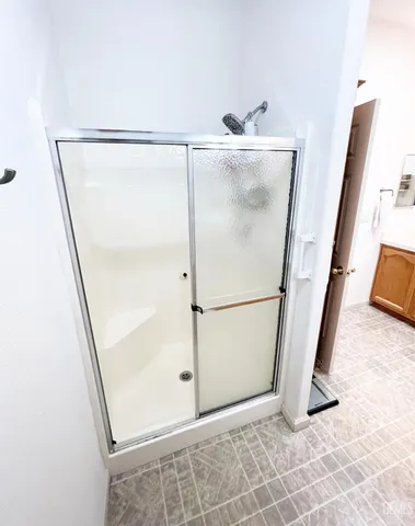 a view of entryway and hall