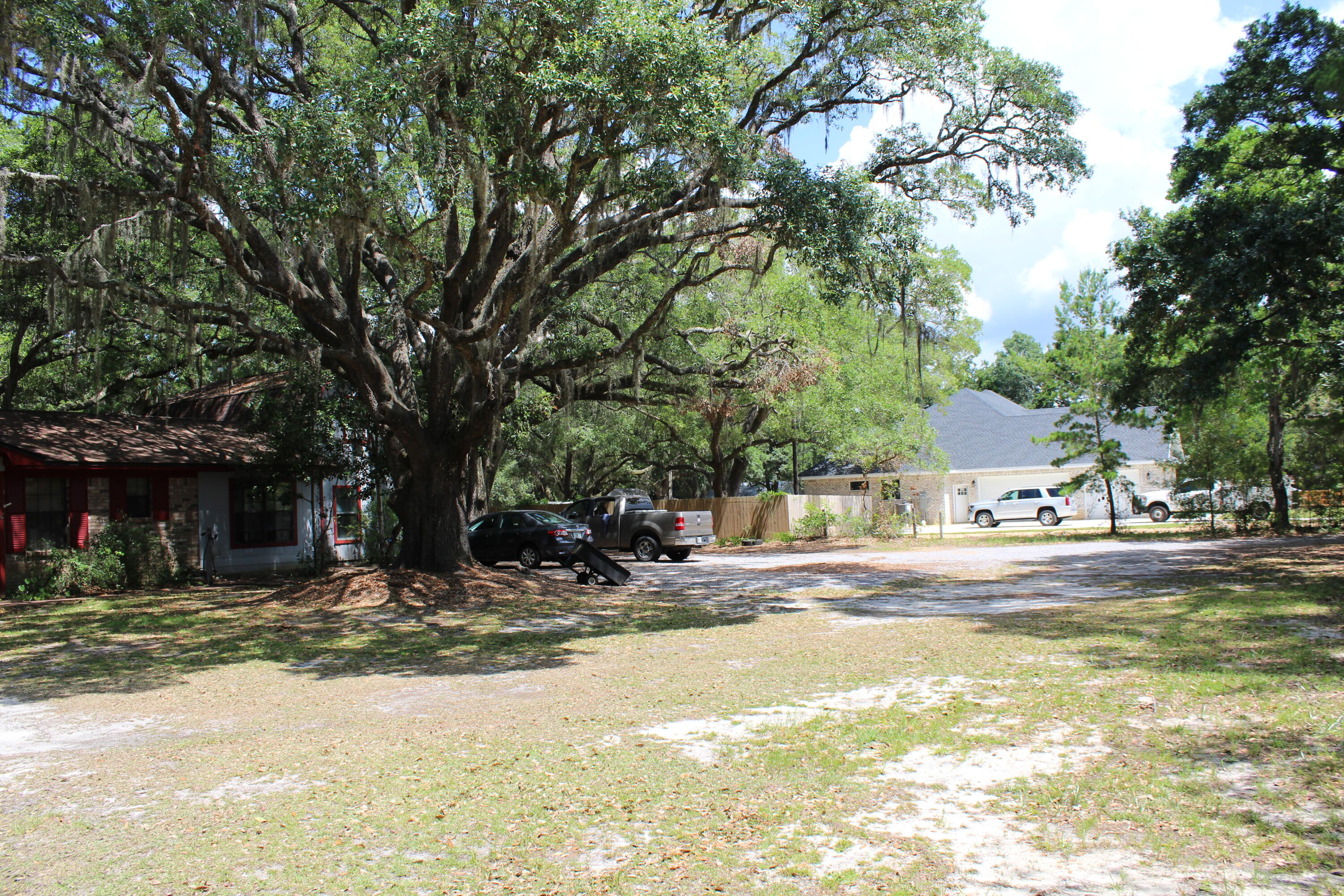 2753 Ola Broxson Road Navarre, FL 32566 - Photo 4 of 47 Gallery Image 4