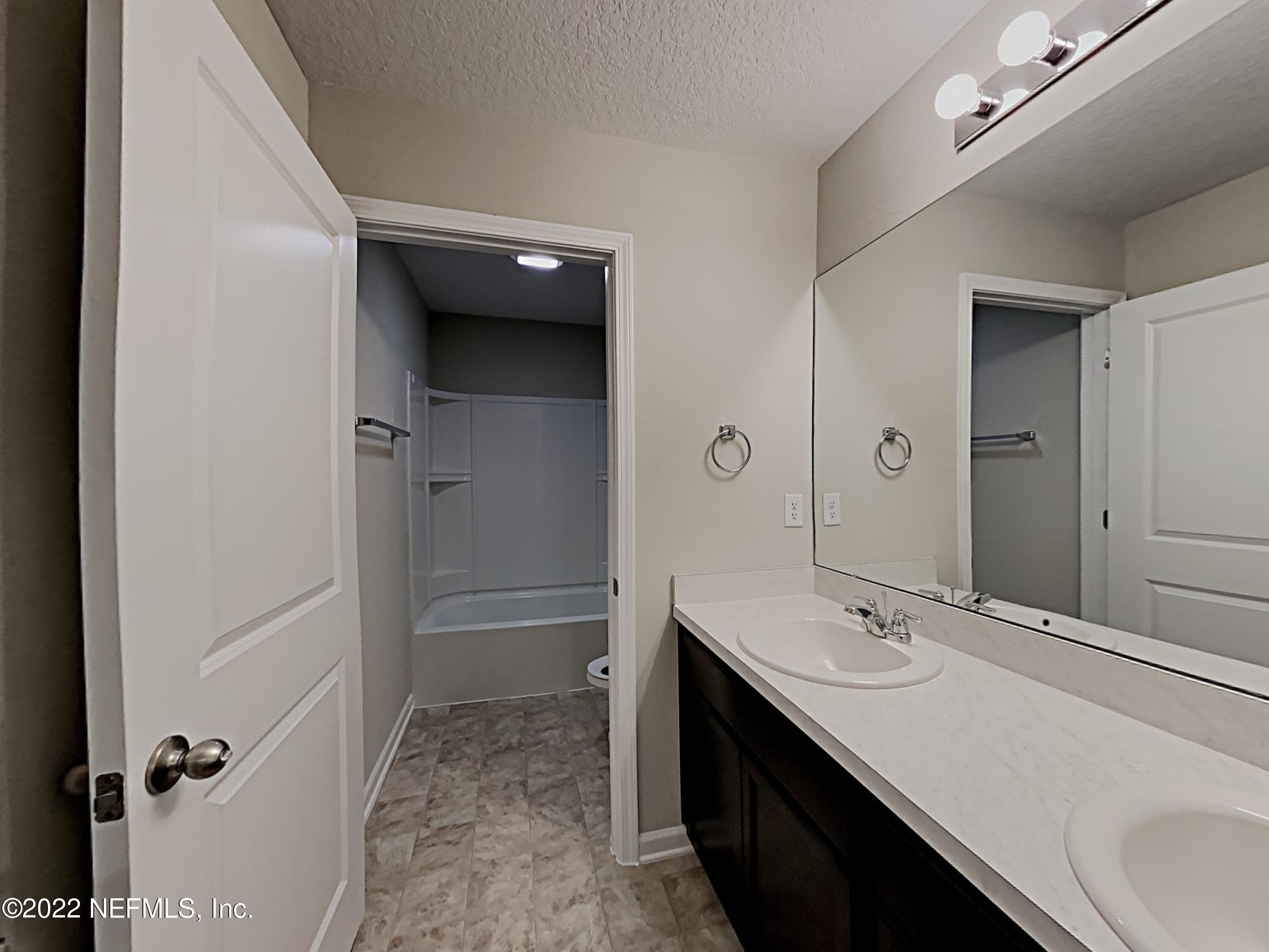 1562 Liberty Tree Place Jacksonville, FL 32221 - Photo 16 of 19 15_Image_ihs7pvIx70