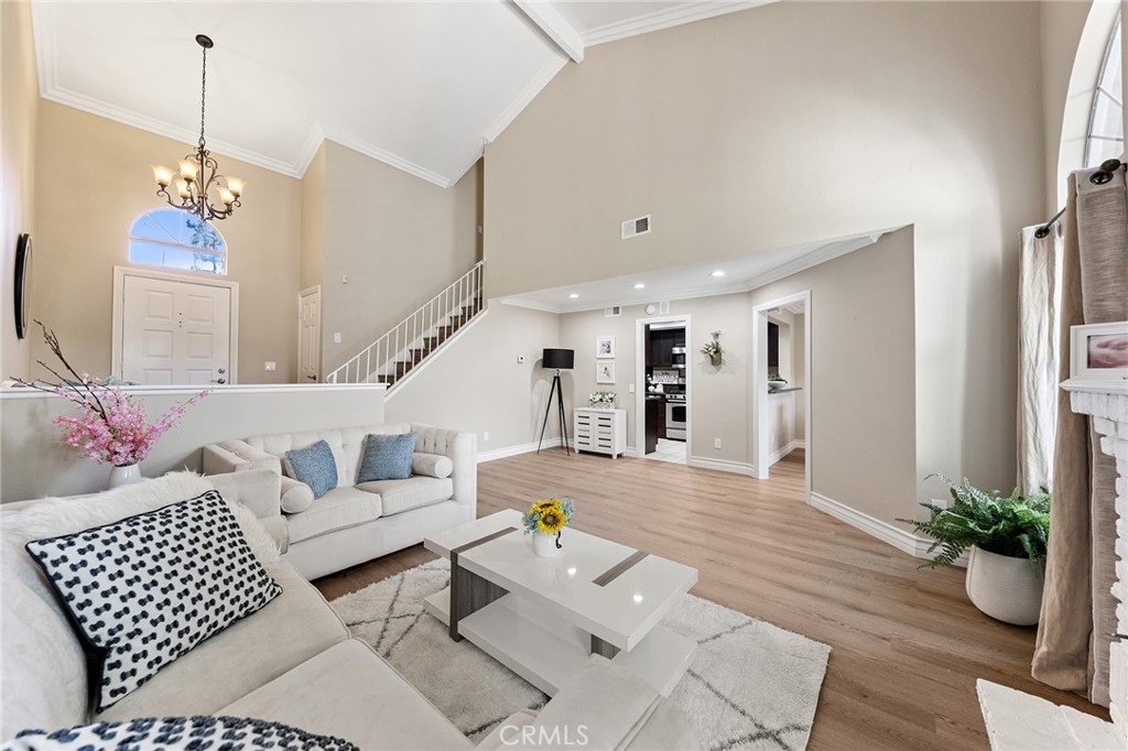 555 Canyon Hill Road San Dimas, CA 91773 - Photo 4 of 36