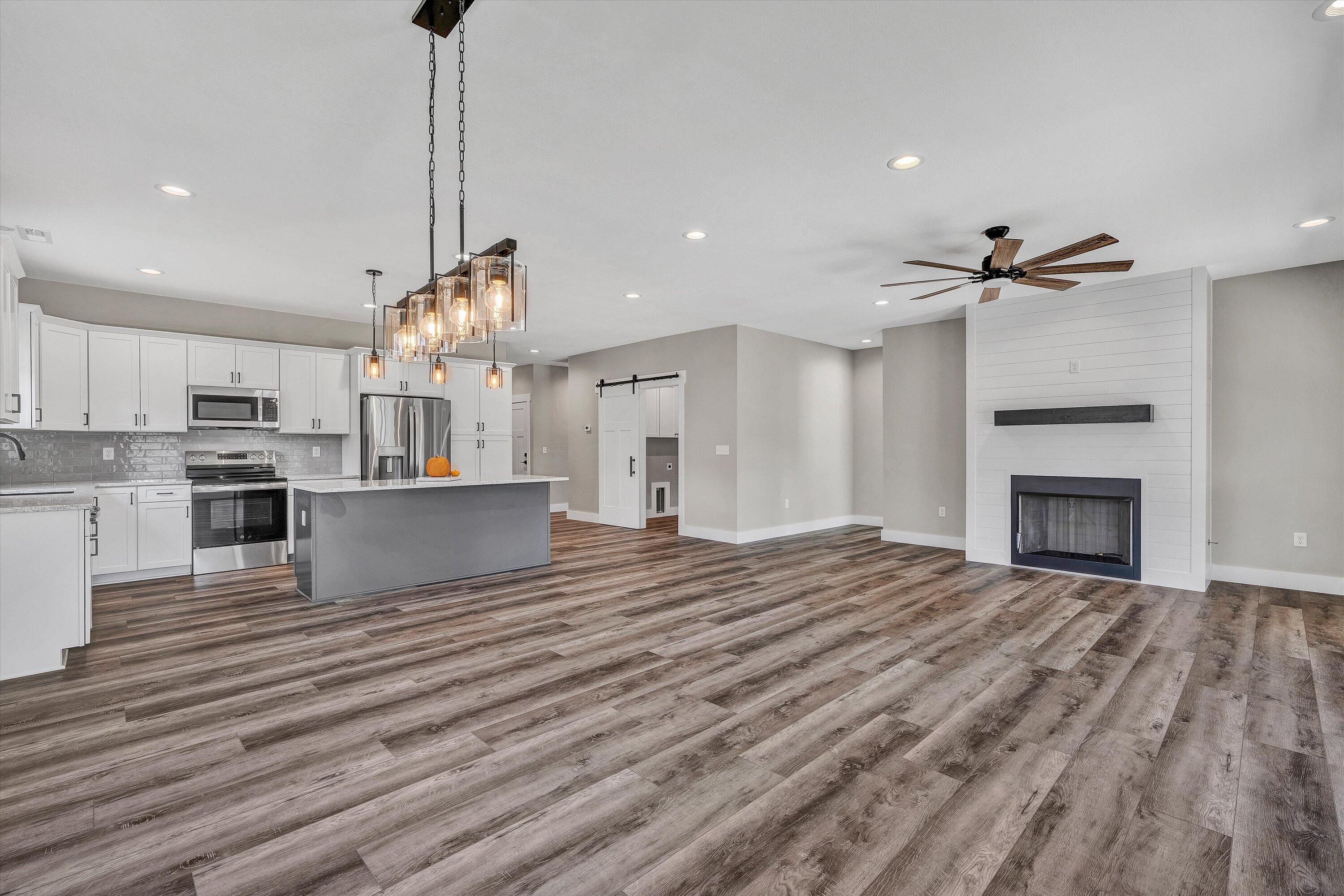 6450 Scruggs Road Moneta, VA 24121 - Photo 23 of 42 18-DSC00297