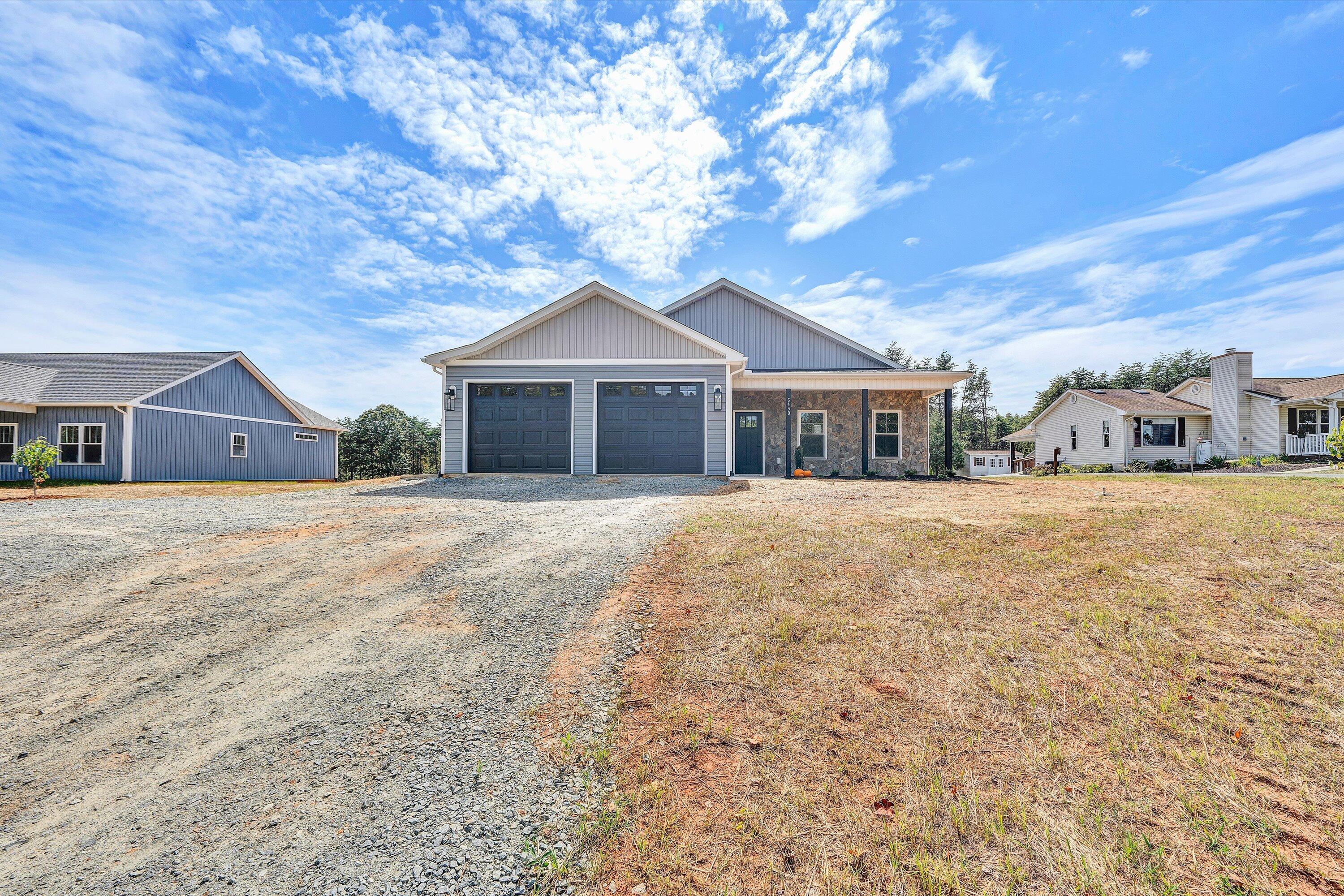 6450 Scruggs Road Moneta, VA 24121 - Photo 42 of 42 35-DSC00363