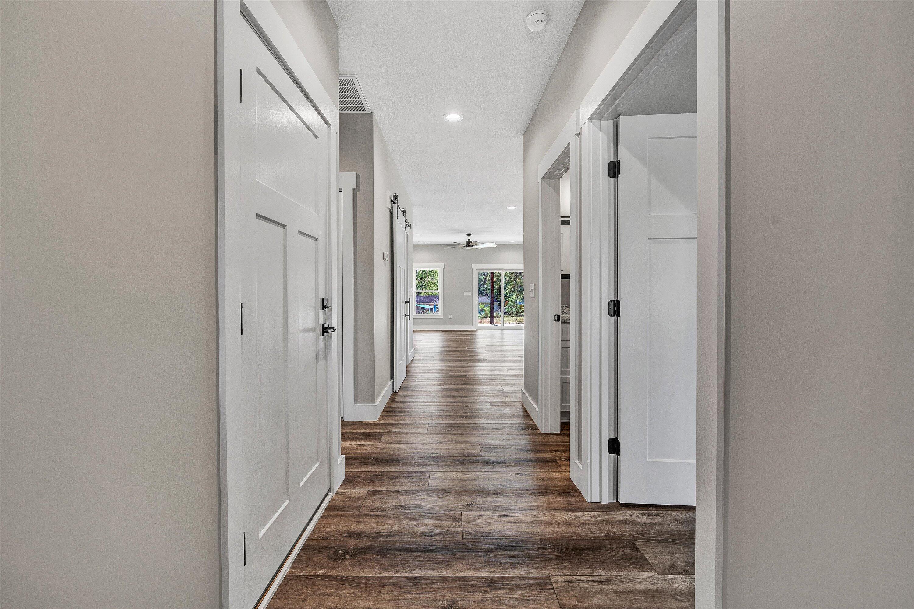 6450 Scruggs Road Moneta, VA 24121 - Photo 8 of 42 06-DSC00258